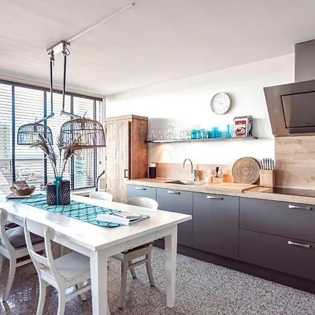 Appartement Ibiza With Private Parking