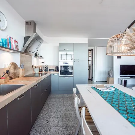 Appartement Ibiza With Private Parking *