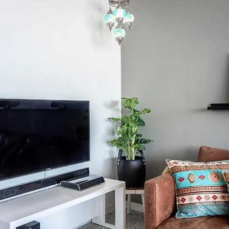 Ibiza With Private Parking * Zandvoort