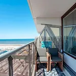 Ibiza With Private Parking Apartment Zandvoort