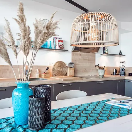 Ibiza With Private Parking Zandvoort