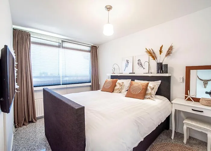 Ibiza With Private Parking * Zandvoort