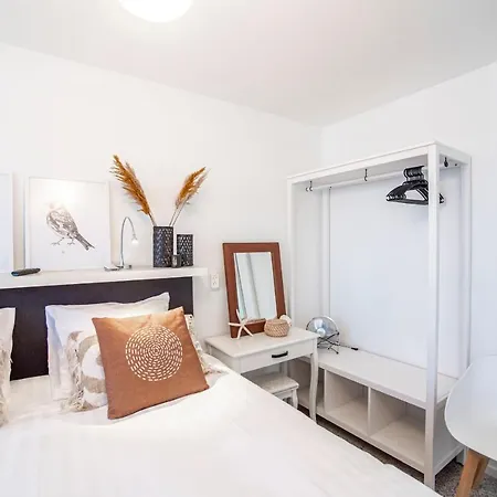 Ibiza With Private Parking زاندفورت